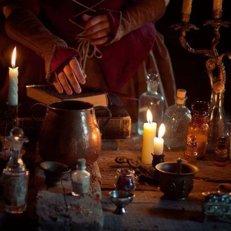 Cheating Spell, Medieval Witch, Medieval Aesthetic, Witch Core, Spell Caster, Season Of The Witch, Witch Aesthetic, Practical Magic, Fantasy Aesthetic