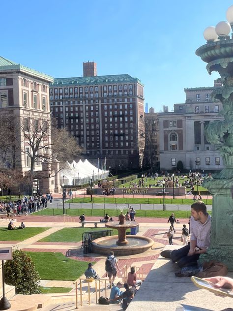 Colombia College Nyc, Columbia Asthetic, College In The City, Usa College Aesthetic, Columbia University Campus, Columbia Student Aesthetic, City College Aesthetic, College In Nyc, Nyc College Aesthetic