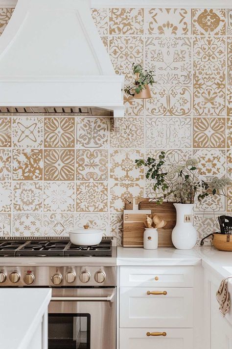 20 Aesthetic Boho Wallpapers for Every Corner - Home Made Graceful Aesthetic Boho Wallpapers, Colorful Boho Kitchen, Boho Wallpapers, Accent Wall In Kitchen, 20 Aesthetic, Aesthetic Boho, Boho Wallpaper, Wallpaper Accent Wall, Boho Kitchen