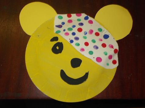 We loved these paper plate Pudsey's for Children in Need Pudsey Crafts For Kids, Pudsey Bear Crafts, Paper Plate Sleeping Bear, Children In Need Activities Pudsey, Pudsey Bear Activity, Pudsey Bear Activities Eyfs, Teddy Bears Picnic Activities Eyfs, Pudsey Bear Tuff Tray, Afterschool Crafts