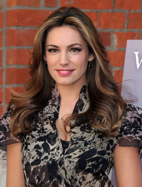 Kelly Brook Kelly Brooks Photoshoot, Kelly Brooks 90s, Kelly Brooks, Kelly Brook, Hollywood Actress, Hollywood, Actresses, Women's Top, Quick Saves