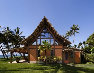 Move to a Hawaiian paradise with the help of Navis Pack and Ship Hawaiian House, Hawaii House, Hawaiian Homes, Maui Beach, Luxury Beach House, Long House, Tropical Architecture, Hawaii Homes, Architecture Model Making