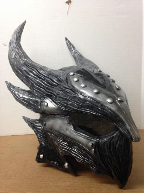 www.facebook.com/Phalanxsanctus check out his site for more armor pieces! all hand crafted. HIs newest piece. Skyrim Daedric Helm. Daedric Armor Art, Dragon Helmet, Daedric Helmet, Skyrim Masks, Dragon Armor Helmet, Dragon Skull Helmet, Black Helmet Mask For Cosplay, Skyrim Helmet, Daedric Armor