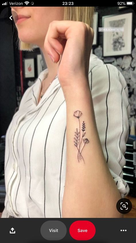 Small Wildflower Tattoo, Side Arm Tattoos, Delicate Flower Tattoo, Simple Flower Tattoo, Tato Minimal, Small Forearm Tattoos, Single Needle Tattoo, Wildflower Tattoo, Muster Tattoos