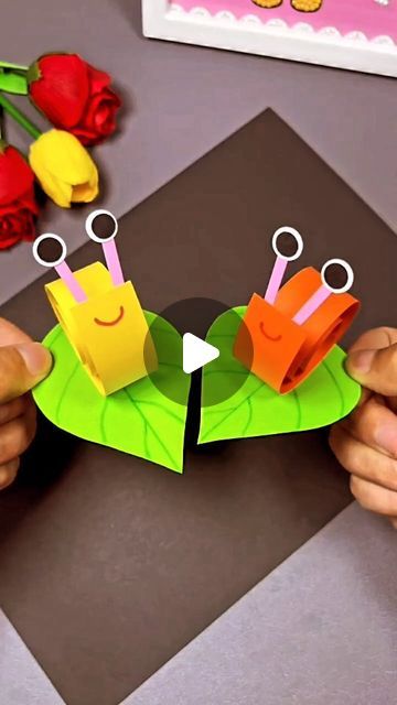 Itsy Bitsy Artsy I Art & Craft I Creative DIY on Instagram: "Craft your own adorable paper snail! 🌿🐌🎨 🖌A simple DIY project for kids that turns into a playful, imaginative toy. Let creativity crawl with this easy origami adventure!   . . 📌Follow me for more:  ➡️ @itsy_bitsy_23  ➡️ @itsy_bitsy_23  ➡️ @itsy_bitsy_23 . . #PaperCrafts #DIYForKids #KidsCrafts #OrigamiSnail #CraftyFun #ArtAndPlay #CreativeKids #SnailArt #CraftyCreatures #PlayfulPaper #EasyCrafts #ArtisticAdventures #ImaginationStation #CraftyKidsClub #DIYPlaytime #PaperAnimals #FunWithCrafts #CreativeChildhood #HandmadeHappiness #CraftyJoy #paperdiy #PaperCrafting #origami #paperorigami" Bugs Art And Craft, Bugs Kids Craft, Useful Origami Projects, Easy 3d Art Projects, Snail Paper Craft, Moving Crafts For Kids, Art Craft Ideas For Kids, Easy Crafts For Kids With Paper, Paper Crafts For Kids Easy Step By Step