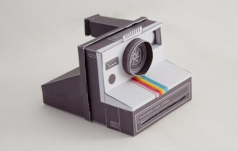 retro pin-hole Cardboard Camera, Paper Camera, Pinhole Camera, Polaroid Camera, Illustration Art Drawing, Old Camera, Paper Art Craft, Paper Models, Paper Sculpture