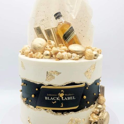 Liquor Cake Ideas, Men Party Ideas, Mrs Jeon, Liquor Cake, 40th Bday Ideas, Johnny Walker, Bottle Cake, 18th Birthday Cake, Chocolate Cake Decoration