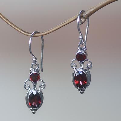 Garnet dangle earrings, 'Crown Princess'. Shop from #UNICEFMarket and help save the lives of children around the world. Steampunk Jewellery, Moon Gifts, Jewelry Workshop, Silver Crown, Dope Jewelry, Work Jewelry, Garnet Earrings, Funky Jewelry, Sterling Silver Dangle Earrings