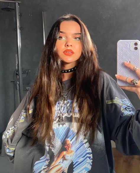 Carly Gibert, Cocktail Videos, Friend Photoshoot, Aesthetic Outfits, Stylish Girl, The Light, The Story, Bomber Jacket, Wattpad