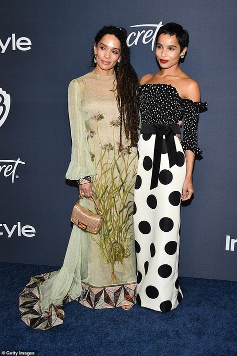 Lisa Bonet Style, Lilakoi Moon, Chic Dress Style, Zoe Isabella Kravitz, Feminine Archetypes, Kiss And Tell, Modest Dresses For Women, Boho Outfit Ideas, Famous Families