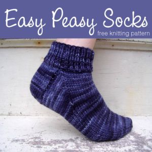 Projek Mengait, Knitted Socks Free Pattern, Knitting Pattern Easy, Knit Slippers Free Pattern, Easy Knitting Patterns Free, Crochet Socks Pattern, Knitted Slippers Pattern, Knitting Patterns Free Beginner, Sock Knitting