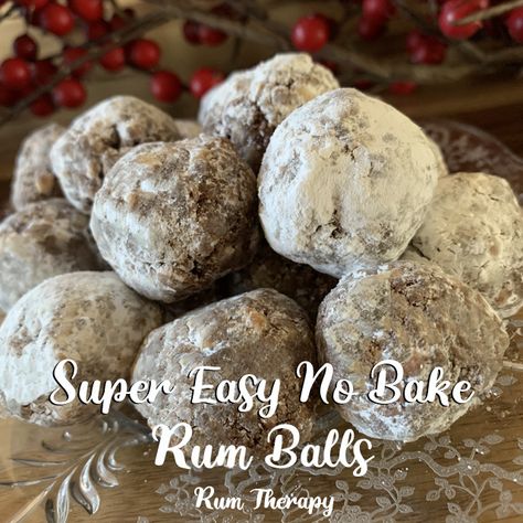 Super Easy No Bake Rum Balls Rum Tasting, Bourbon Balls, Mexican Sweet Breads, Alcoholic Desserts, Rum Recipes, Rum Balls, Boozy Desserts, Candy Recipes Homemade, Christmas Candy Recipes