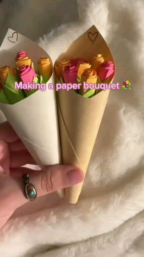 Budget-Friendly Crafts: DIY Paper Flowers on a Dime! Cute Simple Gift Ideas For Boyfriend, Birthday Homemade Gifts For Best Friend, Diy Birthday Gifts Easy Simple, Birthday Crafts For Bestie, Creative Bday Gifts For Best Friend Diy, Easy Handmade Gifts For Bestie, Best Handmade Gift For Bestie, Simple Crochet Birthday Gifts, Diy Gifts For Bff Creative