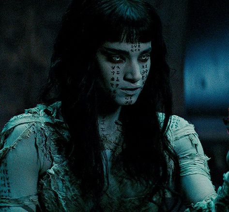 The Mummy 2017 Movie, Princess Ahmanet, The Mummy 2017, The Mummy Film, Mummy 2017, Mummy Halloween Costume, Cleopatra Halloween, Mummy Movie, Sofia Boutella