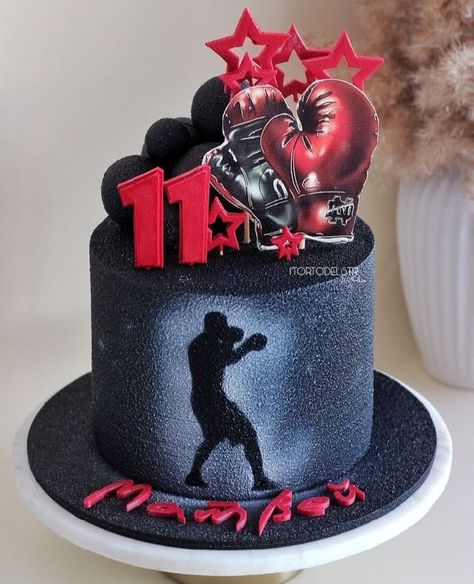 Boxing Birthday Cakes For Men, Boxing Gloves Cake, Birthday Cake Beer, Birthday Cake For Boyfriend, Cake Design For Men, Unique Cakes Designs, Cake For Boyfriend, Cake Models, Sport Cakes