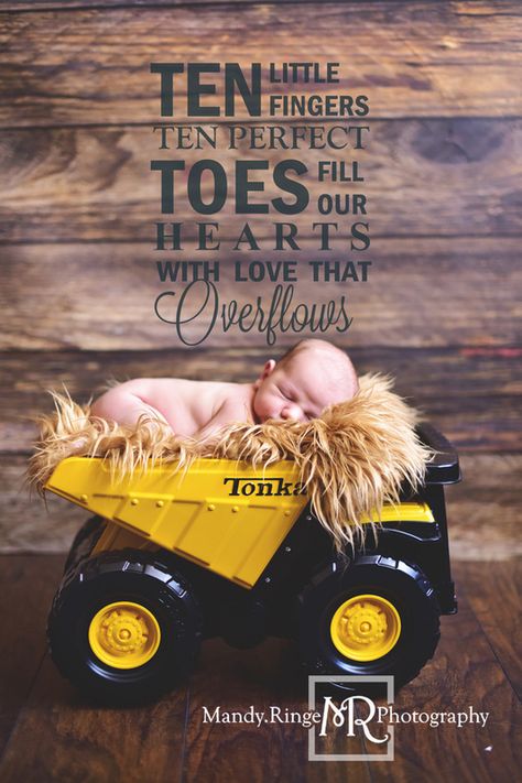 Newborn Boy Photography Ideas, Newborn Boy Pictures, Newborn Boy Photoshoot, Newborn Boy Photos, Newborn Pictures Boy, Newborn Boy Photography, Photoshoot Boy, Baby Boy Newborn Pictures, Newborn Photos Boy