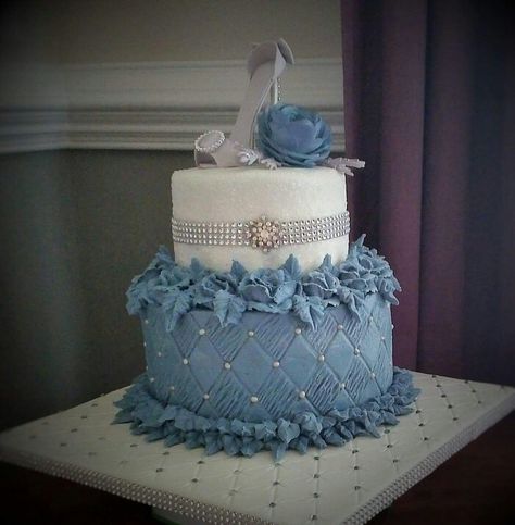 Demin and diamonds Not my cake Denim And Diamonds Cupcakes, Blue Jean Cake Ideas, Denim And Diamonds Wedding Theme, Denim And Diamonds Birthday Cake, Denim And Diamonds Wedding, Denim Cake Ideas Blue Jeans, Denim And Diamonds Cake Ideas, Denim And Diamonds Decorations, Diamond Cake Birthday