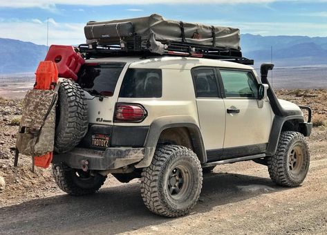 Fj Cruiser Accessories, Fj Cruiser Mods, 2014 Fj Cruiser, Off Road Accessories, Overland Build, 4x4 Camping, Toyota Cruiser, Off Road Camping, Toyota 4x4