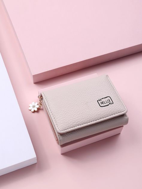 Korean Wallet For Women, Mini Wallets For Women, Small Wallets For Women, Girly Backpacks, Minimalist Flower, Minimalist Leather Wallet, Cute Wallets, Minimalist Flowers, Floral Letters