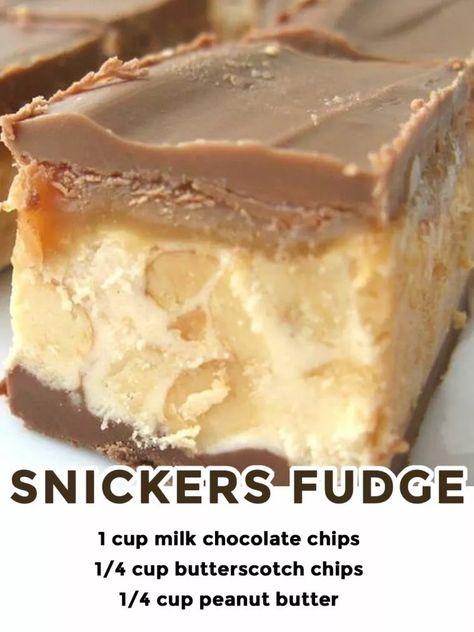 Snickers Fudge – 99easyrecipes Andes Mint Fudge Recipe, Mint Fudge Recipe, Snickers Fudge, How To Make Fudge, Snickers Candy Bar, Snickers Candy, Fudge Bars, Chocolate Graham Crackers, Cookies N Cream Cookies