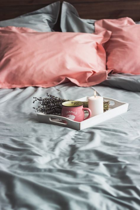 Bedding Photography, Bed Linen Inspiration, Furniture Graphic, Beautiful Table Settings, Bedroom Bed Design, Food Decoration, Bedspreads, Food Festival, Bedroom Bed