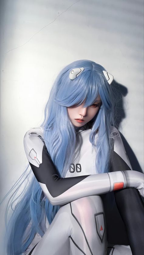 Rei Ayanami Cosplay Long Hair, Rei Ayanami Long Hair, Rei Ayanami Cosplay, Rei Cosplay, Weird Beauty, Evangelion Cosplay, Anime Cosplay Makeup, Face Swap, Evangelion Art