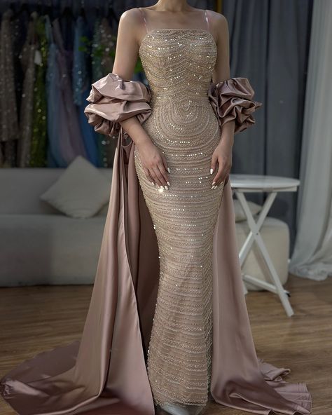 LA72543 Arabic Gowns, Arabic Evening Dress, Evening Dress With Cape, Gold Evening Dresses, Blush Gown, Crystal Dress, Feather Tops, Short Puff Sleeve, Beaded Gown