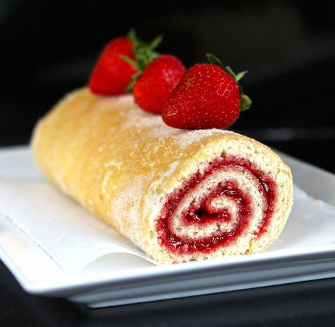 A Swiss Roll is one of life's simple pleasures. It will (for many of us) hold familiarity with and nostalgia for childhood..... a quick t... Vanilla Swiss Roll, Sponge Recipe, Gluten Free Cake, Swiss Roll, Roll Cake, Gluten Free Cakes, Baking Tins, Cake Roll, Love Cake