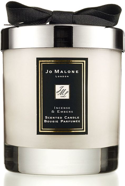 A Chic Alternative to Incense Almond Macaroons, Beauty Rules, The Zoe Report, Kate Upton, Jo Malone London, Jo Malone, Home Candles, Luxury Candles, Lifestyle Magazine