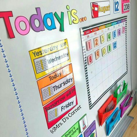 Today Is Classroom Board, Calendar First Grade, Preschool Calendar Ideas, Calendar Kindergarten, My First Calendar, Kindergarten Classroom Setup, Self Contained Classroom, Classroom Calendar, Calendar Time