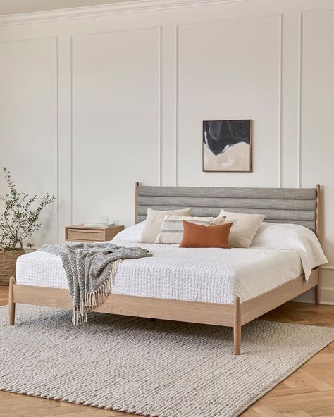 Article’s Instagram profile post: “Come get your zzz's. Tap the photo to find everything you need recreate this serene bedroom.” Bedroom Floor Tiles, Wood Spindles, Oak King, Mid Century Modern Bed, Grey Bed Frame, Modern Beds, Article Furniture, Contemporary Mid Century, Contemporary Mid Century Modern