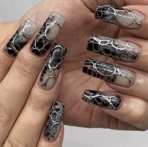 Vampire Nails, Japan Nail, Mens Nails, Punk Nails, Gothic Nails, Goth Nails, Grunge Nails, Dope Nail Designs, Crazy Nails