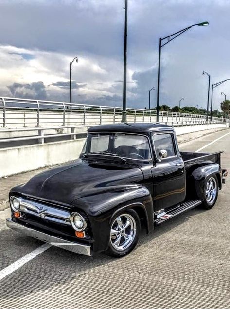 1956 Ford F100 pickup 1967 Ford F100, Old Ford Pickup Truck, 1958 Ford F100, 1964 Ford F100, 1956 Ford Truck, 1956 Ford F100, 1965 Ford F100 Stepside, Estilo Cholo, Dropped Trucks