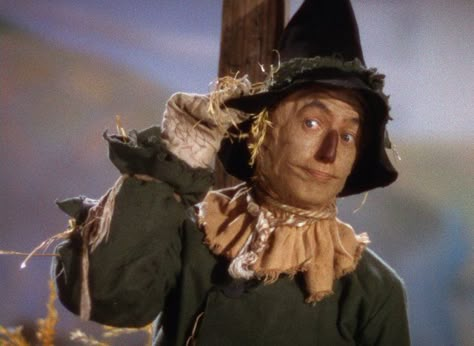 Ray Bolger (1904 - 1987) ----- The Scarecrow in "The Wizard Of Oz"  1939 Ray Bolger, Wizard Of Oz 1939, Dorothy Gale, The Scarecrow, Land Of Oz, The Wonderful Wizard Of Oz, Yellow Brick Road, The Wizard Of Oz, Judy Garland