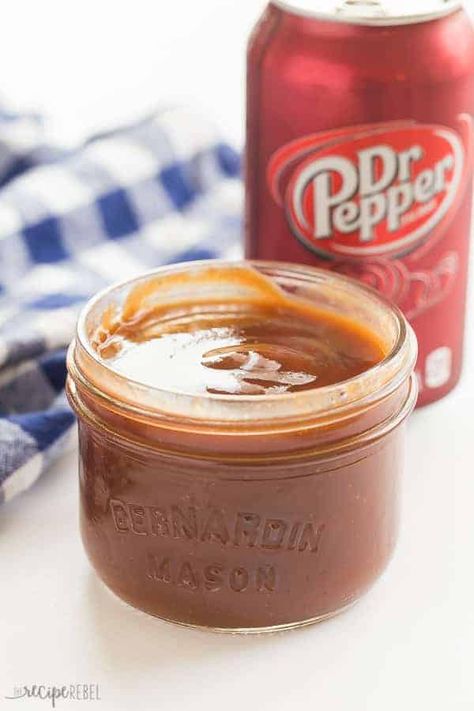 Homemade Dr Pepper, Pepper Bbq Sauce, Dr Pepper Bbq Sauce, Bbq Sauce Homemade Easy, Homemade Barbecue, Pork Bbq, Barbecue Sauce Recipes, Urban Cowgirl, Homemade Barbecue Sauce