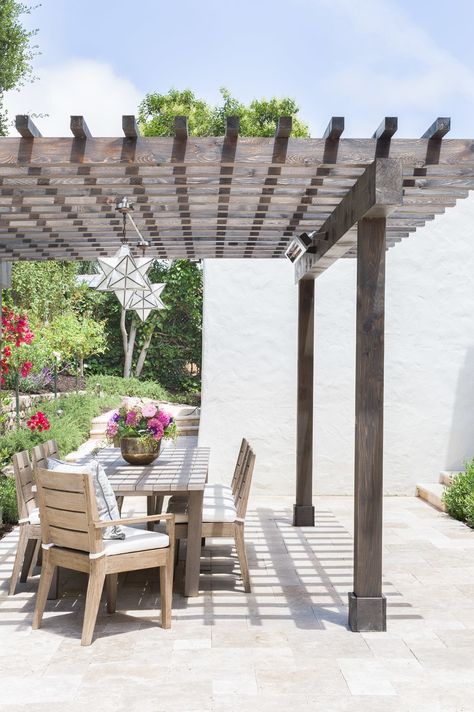 A Spanish Revival Home's Neglected Exterior Gets a Modern Makeover Photos | Architectural Digest Spanish Pergola, Spanish Revival Exterior, Fireplace Cottage, Lakeside Patio, Amanda Barnes, Cottage Deck, Modern Spanish Revival, Boho Glam Home, Spanish Homes