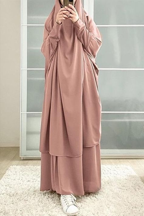 modest muslim islamic hijab fashion for eid, ramadan, praying, prayer loose and flowy Eid Hijab, Habits Musulmans, Islamic Fashion Dresses, Kaftan Abaya, Gown Skirt, Islamic Dress, Moroccan Caftan, Muslim Dress, Stylish Party Dresses