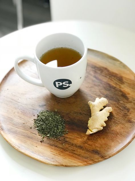 Debloating Ginger-Peppermint Tea | POPSUGAR Fitness Debloat Tea, Debloat Drink, Tea Before Bed, Coconut Oil Beauty, Daily Beauty Tips, Beauty Routine Checklist, Dry Skincare, Popsugar Fitness, Peppermint Tea