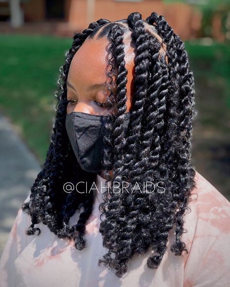 YOUR GIFT WILL MAKE ROOM 4 YOU on Instagram: “Passion Twists 🤎🤎.⁣ ⁣⁣ •⁣⁣ What to Book?⁣⁣ •⁣⁣ Style: Boho Passion Twists •⁣⁣ Added: Shoulder Length •⁣⁣ Include Hair - Hair Color: 1B” Cuties Hairstyles, Boho Passion Twists, Braiding Hairstyles, Passion Twists, Big Box Braids Hairstyles, Natural Hair Twists, Quick Braided Hairstyles, Twist Braid Hairstyles, Hair Twist Styles