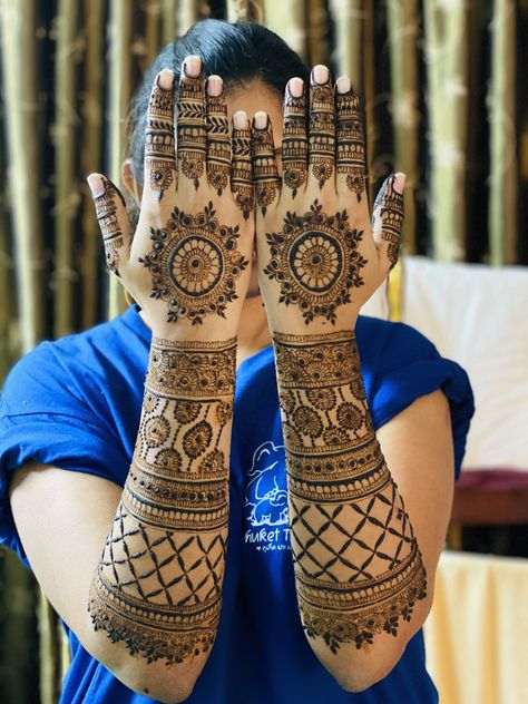 Mehndi Designs Latest Bridal, Mehndi Designs Latest Simple, Bridal Mehndi Designs Latest, Panaji Goa, Latest Mehndi Designs Wedding, Mehndi Designs Latest, Mehandhi Designs, Hand Mehndi Designs, Front Mehndi Design