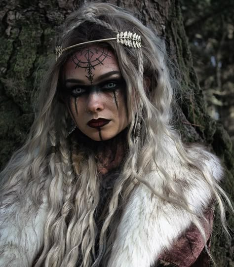 Viking Witch Makeup, Nordic Sisterhood, Viking Face Paint, Warrior Makeup, Viking Halloween Costume, Viking Witch, Viking Makeup, Dragon Shifter, Pirate Character