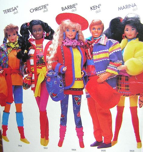 United Colors of Benetton Barbies (1990)
I didn't have these but it reminds me of the crazy clothes that we wore! Barbie 1990 Dolls, Barbie Benetton, 90s Dolls, Crazy Clothes, Barbie 1990, Barbie 80s, Barbie 90s, Color Explosion, Crazy Outfits