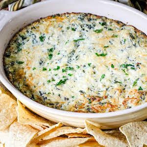 'Just saved Asiago Spinach and Artichoke Dip for Game Day in my Recipe Box! #justapinchrecipes Asiago Dip, Hot Spinach Dip Recipe, Warm Spinach Dip, Spinach Dip Easy, Hot Spinach Dip, Spinach And Artichoke Dip, Spinach Dip Recipe, Artichoke Dip Recipe, Super Snacks