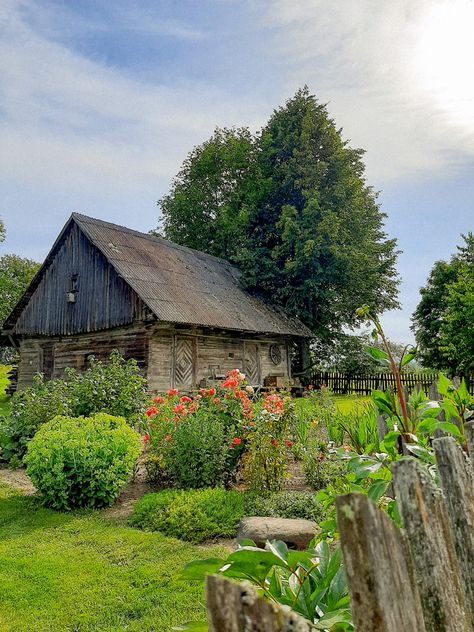 Eastern European summer vibes village town europe Eastern European Cottage, Easter European Aesthetic, Lithuanian Village Aesthetic, Europe Village Aesthetic, European Village Aesthetic, Eastern Europe Village Aesthetic, Eastern European Village, East European Aesthetic, Eastern Europe Nostalgia