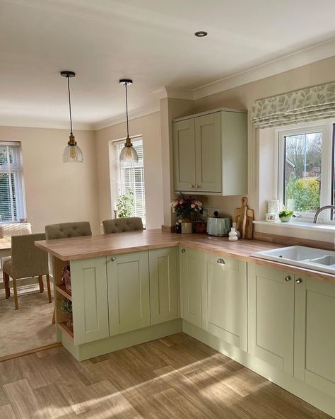 30s Kitchen, Sage Green Kitchen Cabinets, Green Country Kitchen, Howdens Kitchens, Sage Kitchen, Sage Green Kitchen, Open Plan Kitchen Living Room, Green Kitchen Cabinets, Kitchen Inspiration Design