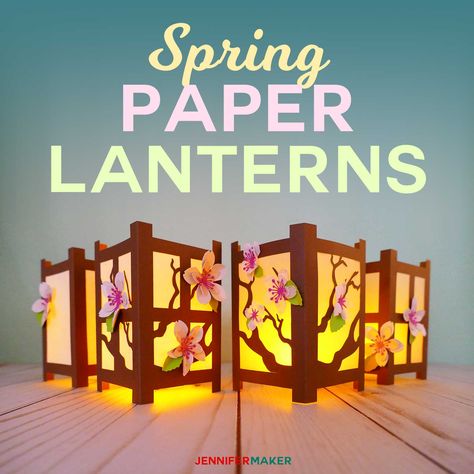 Japanese Paper Lanterns with Spring Cherry Blossoms - Get the free pattern and SVG cut files #luminaries #paperflowers #cricut Kimono Origami, Japanese Party, Japanese Paper Lanterns, Paper Lanterns Diy, Lantern Craft, Japanese Lanterns, Diy Lanterns, Lantern Design, Cherry Blossom Flowers