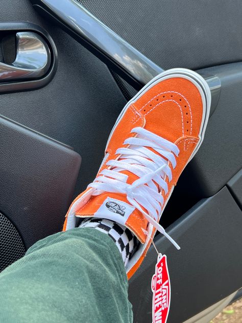 Vans Aesthetic, Orange Vans, Old Skool Platform, Vintage Socks, Vans Outfit, Red Vans, Preppy Shoes, Lit Shoes, Shoe Inspo