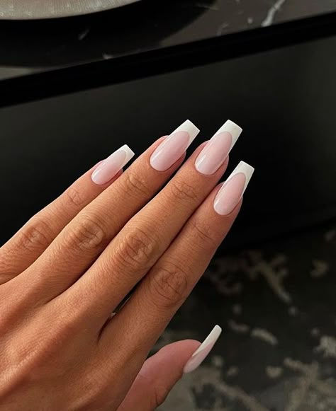 White French Square Nails, Nail Cam, Acrylic Nails Almond Shape, Gel Nails French, Squoval Nails, French Manicure Nails, Classy Acrylic Nails, Almond Acrylic Nails, Soft Nails