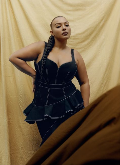 Models From Around the World Celebrate Today’s Global Runway—in a Gorgeous Mosaic of Denim | Vogue Tyler Mitchell, Vogue Editor In Chief, Paloma Elsesser, Plus Size Posing, Curve Model, Glam Photoshoot, Vogue Us, Model Inspo, Make Love