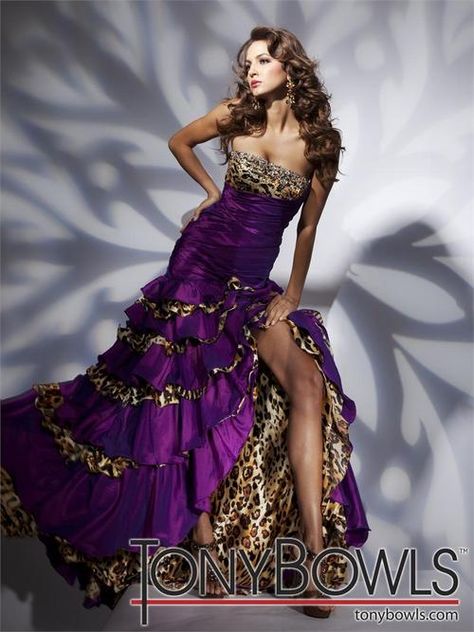 Jewell loves this dress!LOL! Cheetah Print Prom Dress, 2000s Dresses, Tiered Prom Dress, Paris Dress, The Color Purple, Prom Dress Shopping, Dreamy Dress, Victoria Secrets, Beautiful Gowns